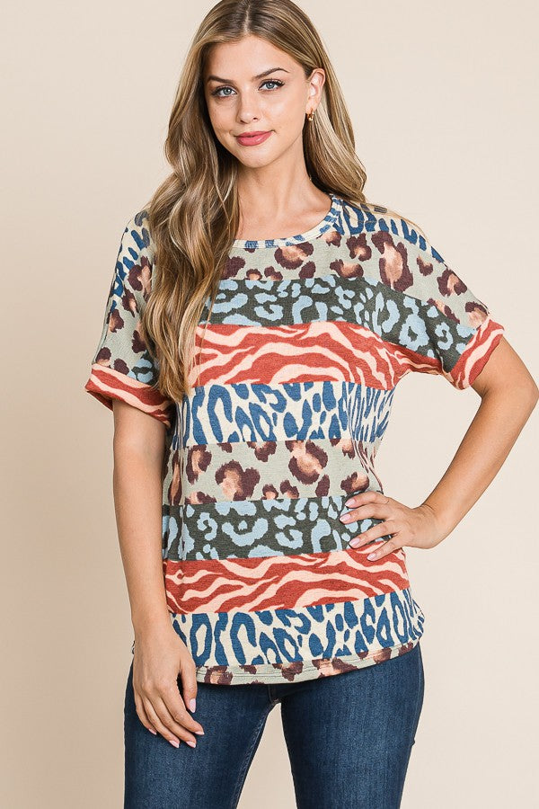 Animal Print Short Sleeve T-shirt by Bombom