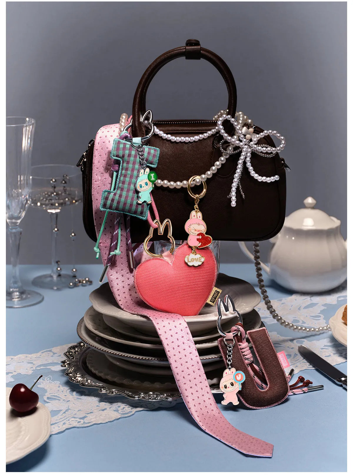 THE MONSTERS - Labubu Pin For Love Letter Pendant Series